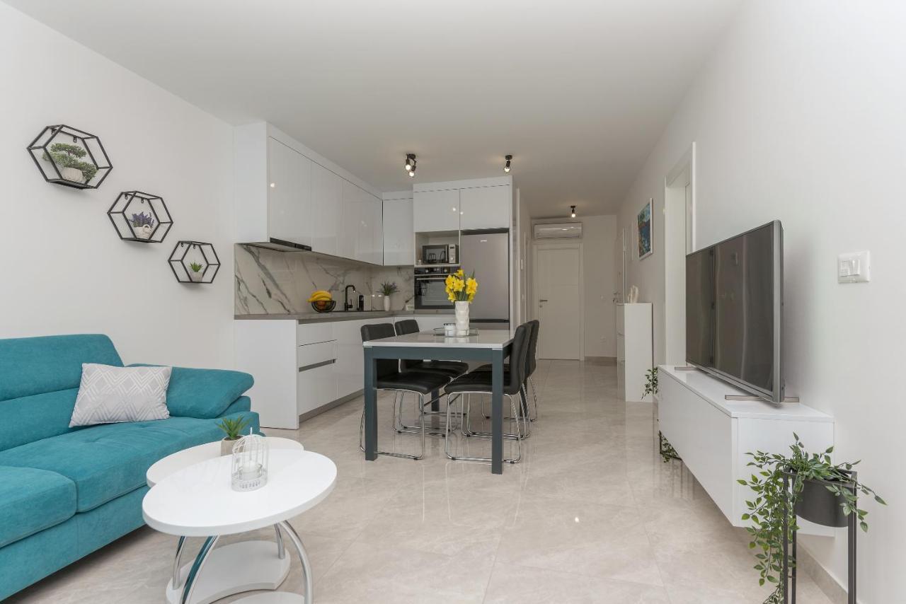 Apartment Ema Makarská Exteriér fotografie