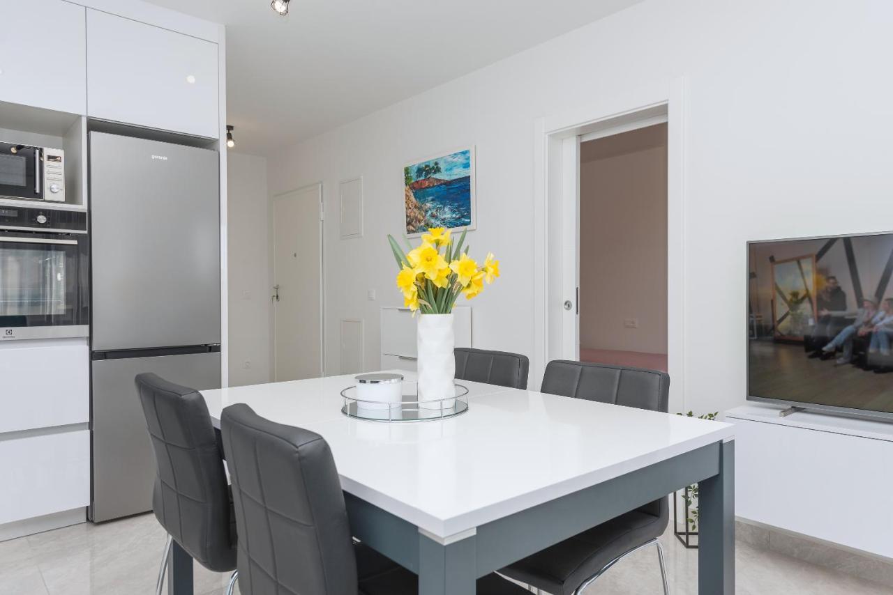 Apartment Ema Makarská Exteriér fotografie