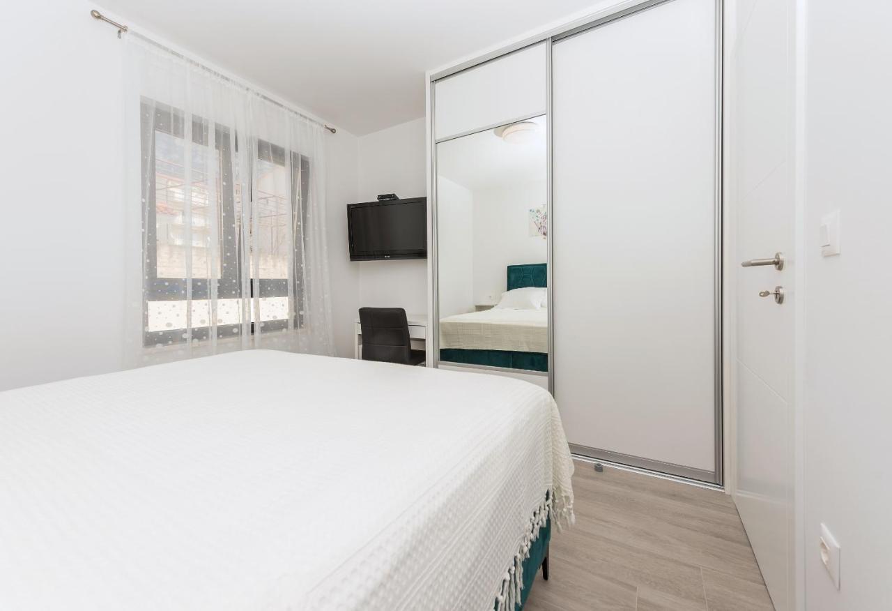 Apartment Ema Makarská Exteriér fotografie